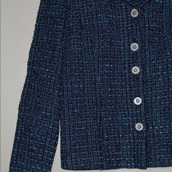 Appleseed’s Blue Textured Tweed Blazer with Notched Lapels - Picture 6 of 13